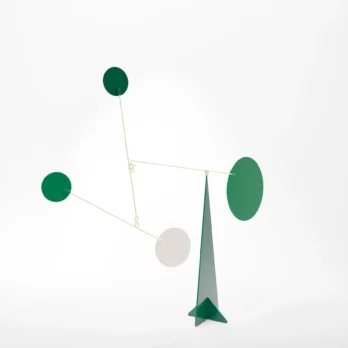 Mobile sur pied Bengal vert Volta Design en vente à L'Objet - Boutique de décoration design à Royan