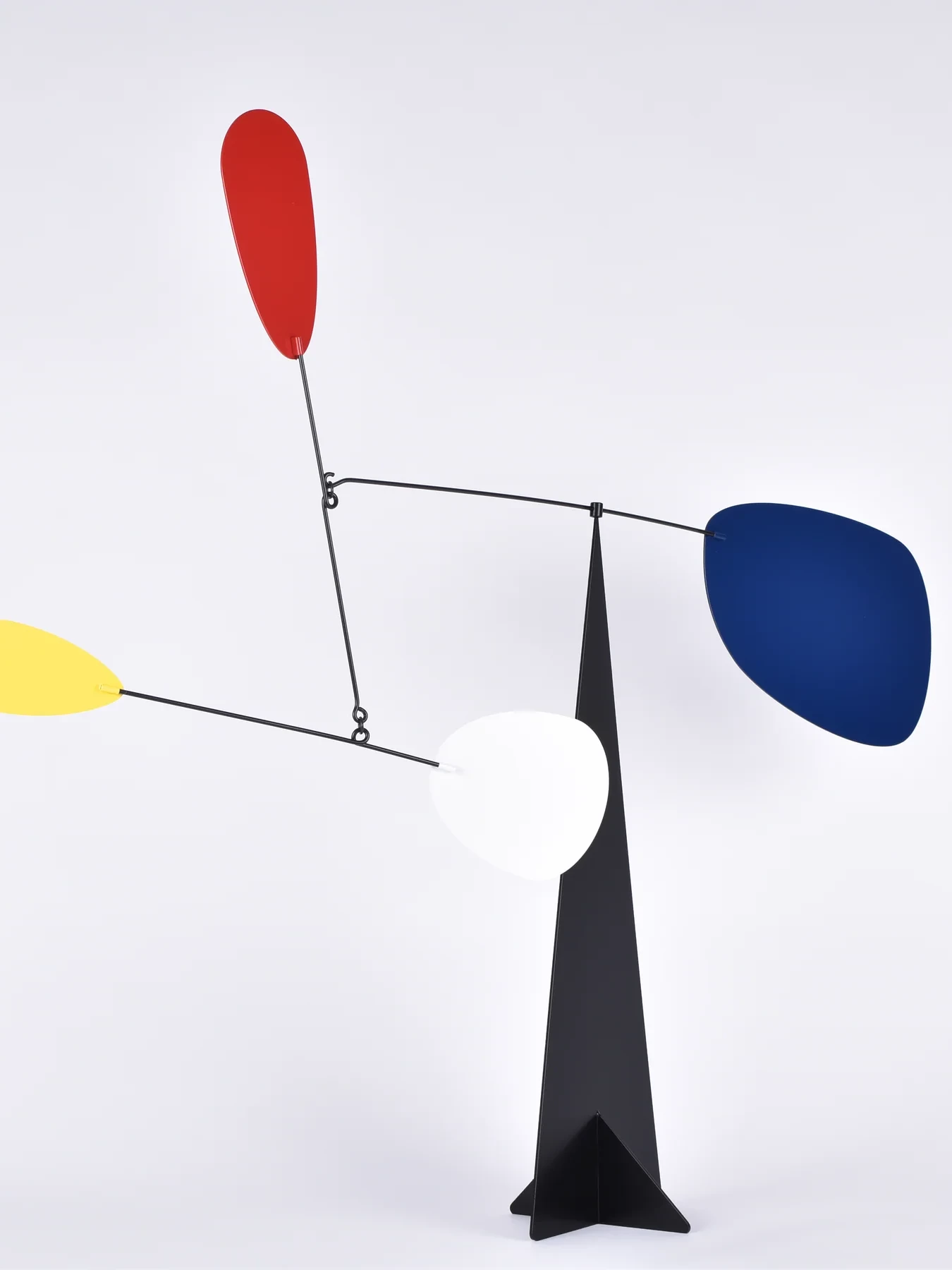 Mobile sur pied Paris 74 Volta Design en vente à L'Objet - Boutique de décoration design à Royan