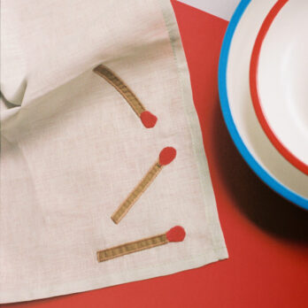 set de 4 serviettes brodées Hay