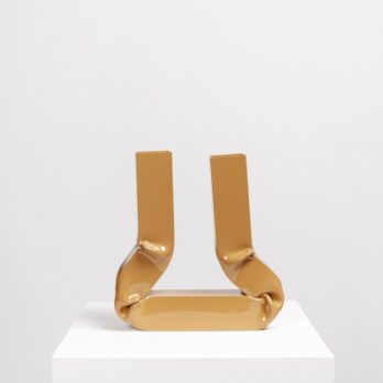 Vase vasi aot studio design objet royan couleur caramel