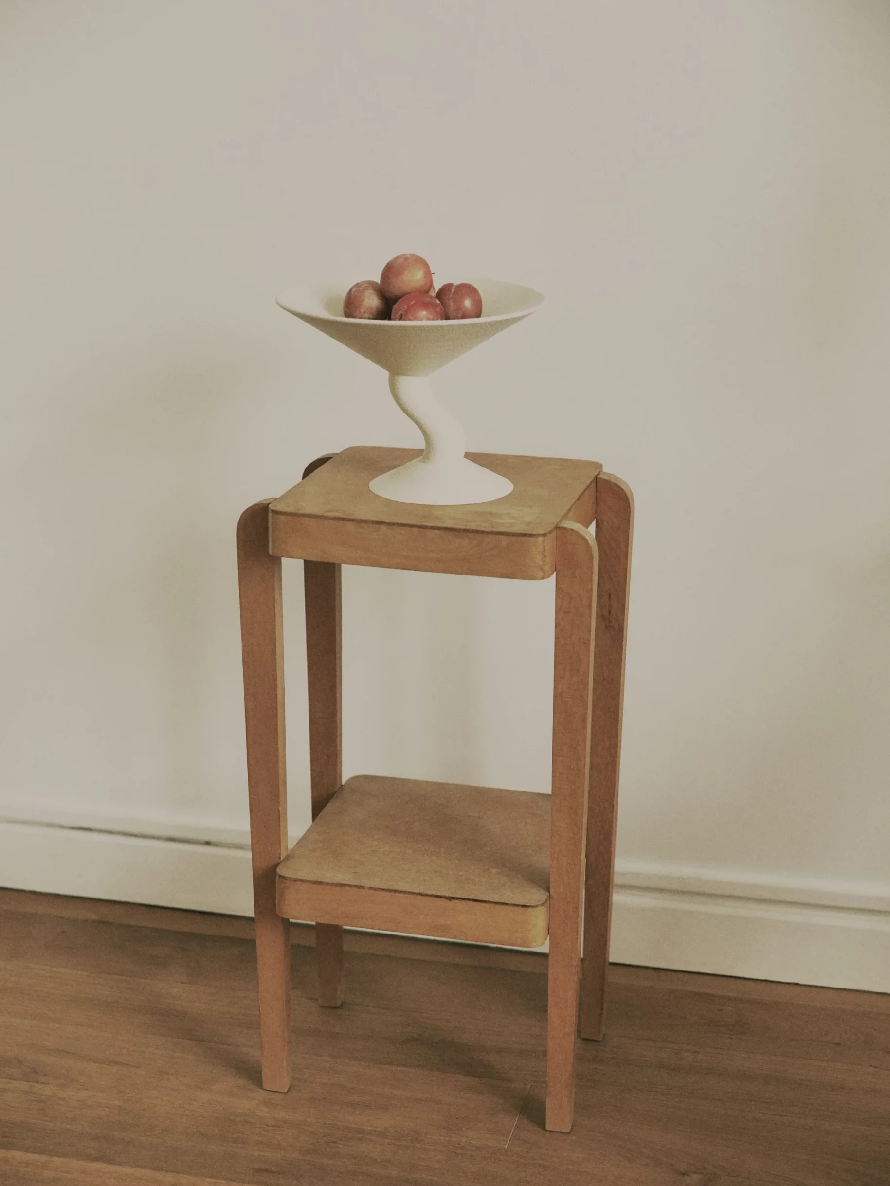 Coupe de fruit Wavy imprimée en 3D par Argot Studio en vente à l'Objet, boutique de décoration à Royan